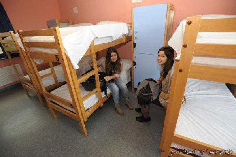 Bilbao Hostel Exterior photo
